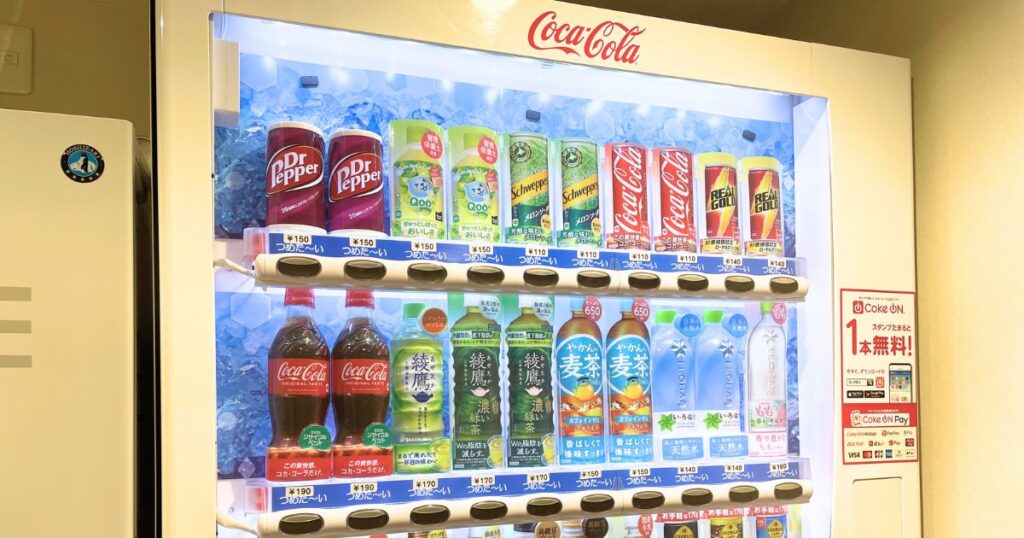 DEL style 名古屋納屋橋のコカ・コーラの自動販売機