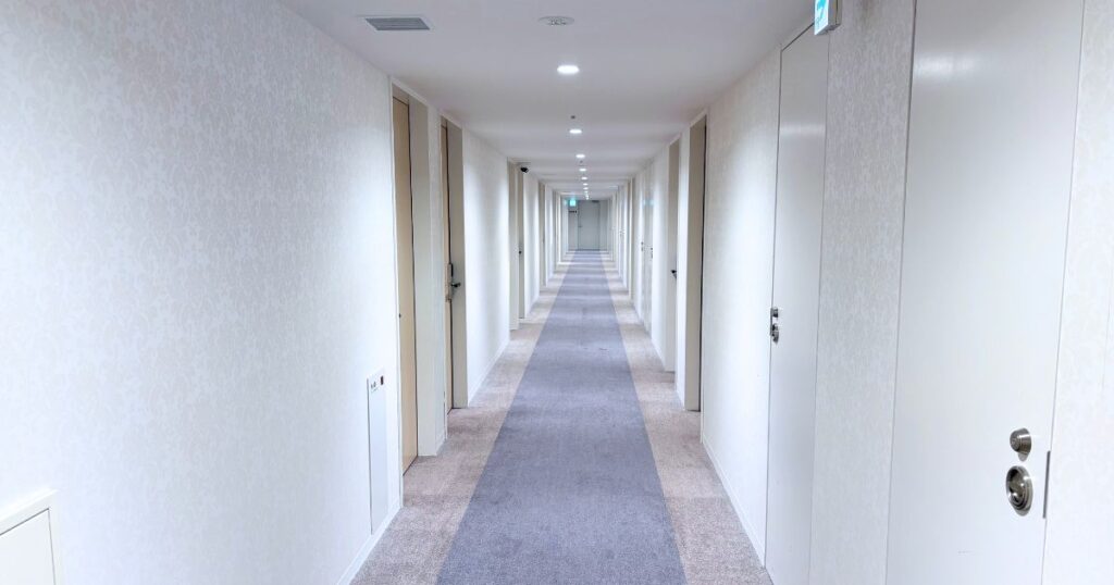 DEL style 名古屋納屋橋の廊下