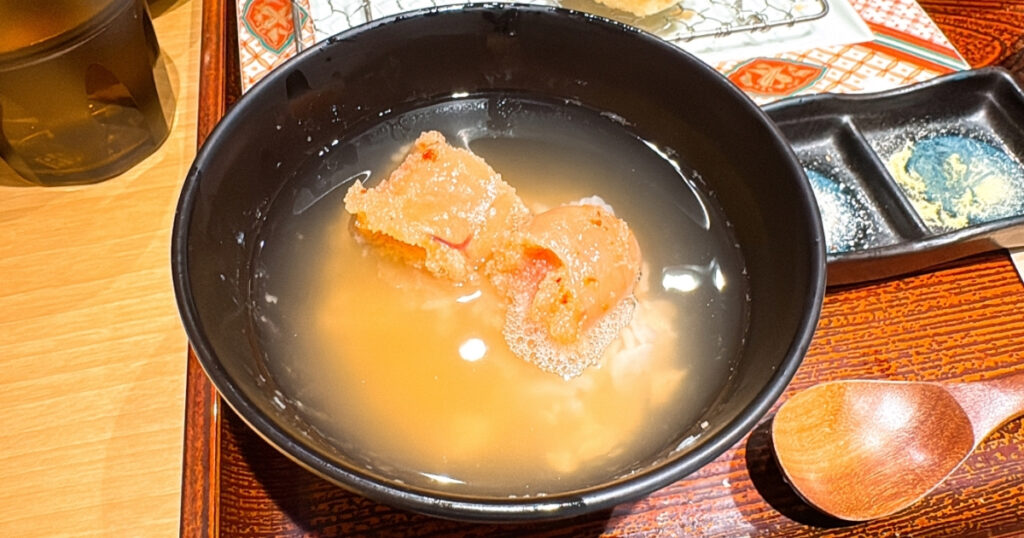 博多天ぷら やまやのごはんに出汁をかけたお茶漬け