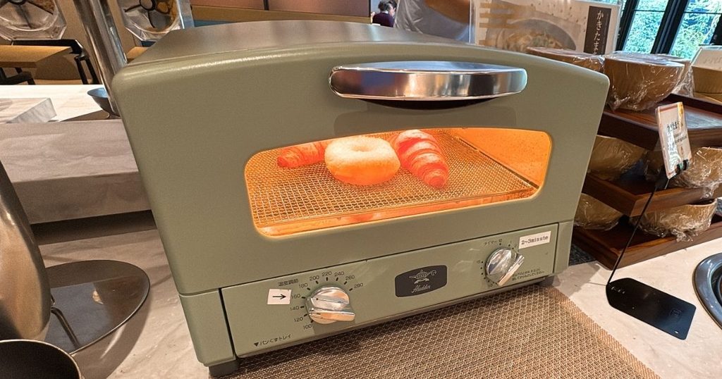 ホテルフォルツァ大阪北浜の朝食ビュッフェにあるトースター
