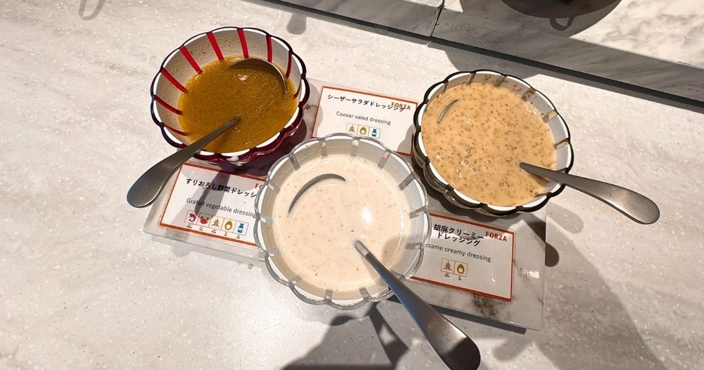 ホテルフォルツァ大阪北浜の朝食ビュッフェのドレッシング