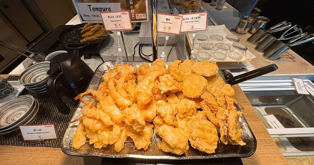 ホテルフォルツァ大阪北浜の朝食ビュッフェの天ぷら