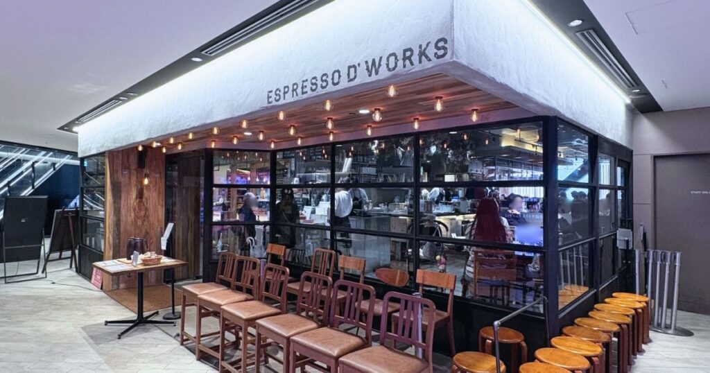 ESPRESSO D WORKS 池袋（エスプレッソディーワークス池袋）の店舗の外観