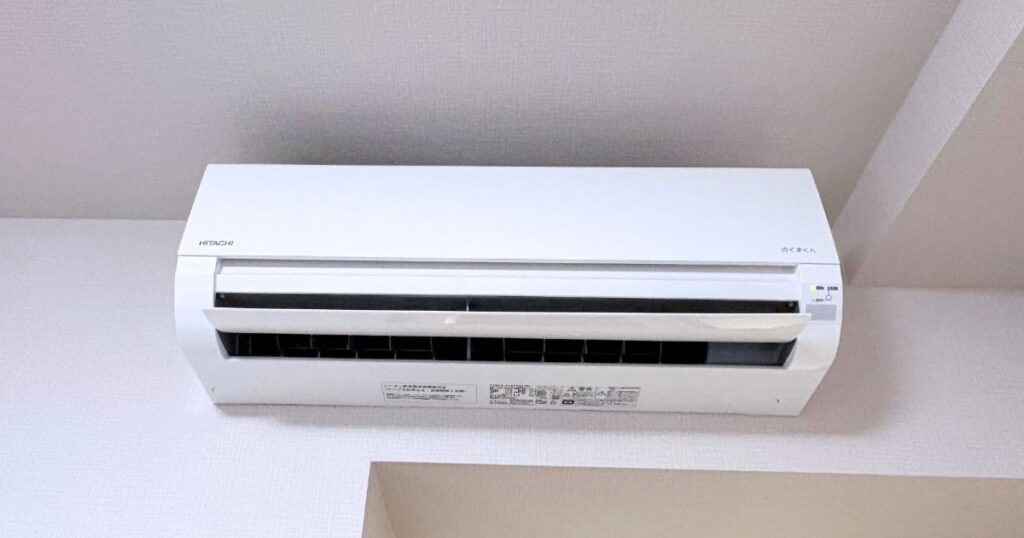 たびのホテル宇都宮ゆいの杜のダブルルームのエアコン